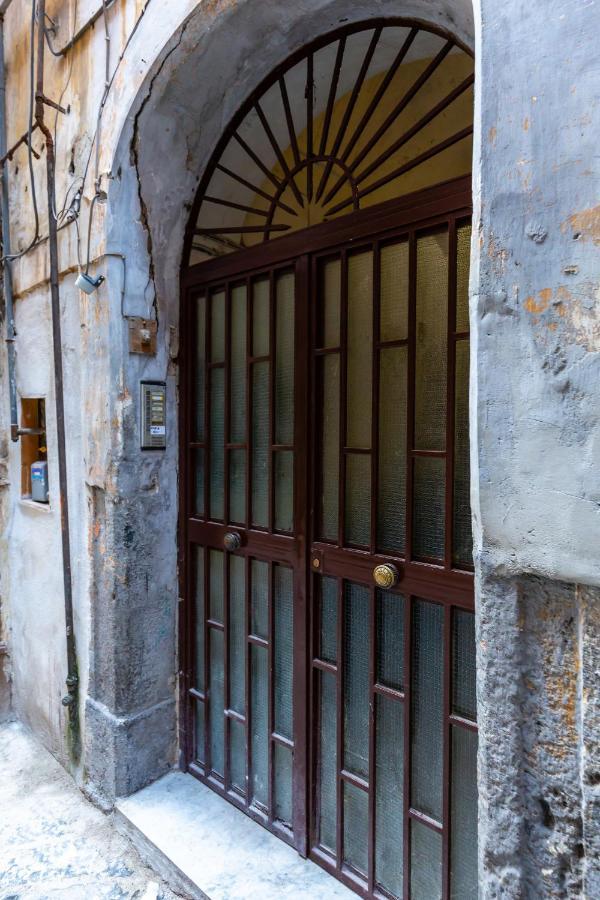 Mezzanine Studio In Mergellina By Wonderful Italy * Naples